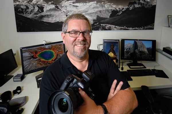 USC professor Eric Hanson creates digital images that are 1,000 times more detailed than what a conventional camera captures. Photo by Gus Ruelas