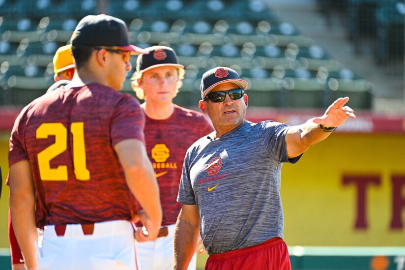 USC baseball head coach Andy Stankiewicz with players