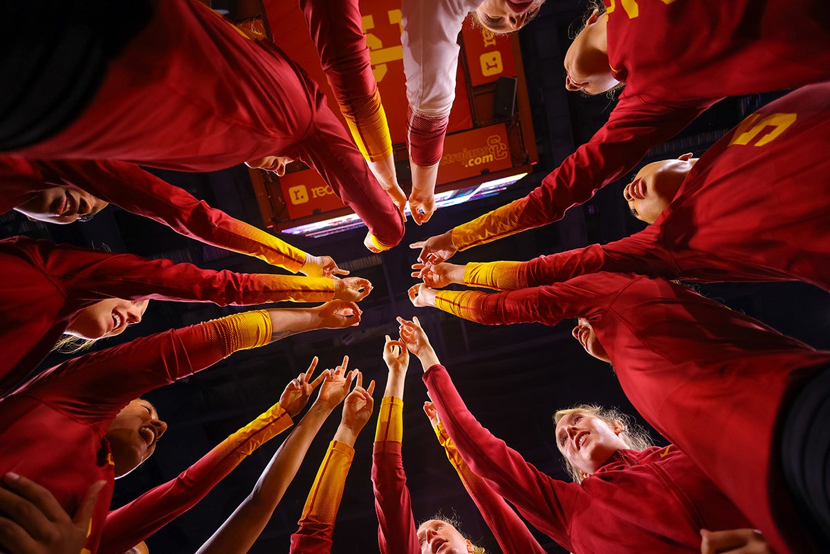 Favorite USC photos: Women’s volleyball team sweeps Villanova