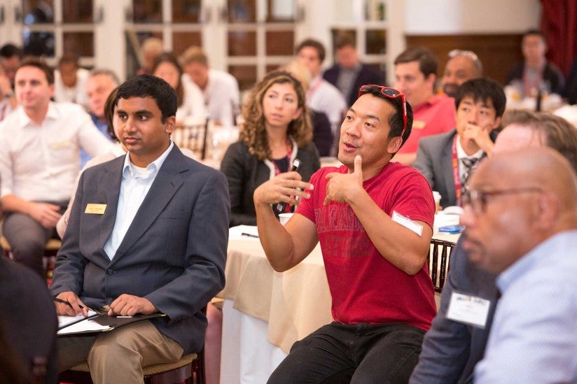 Kevin Winston, CEO of Digital LA, interacts with a panelist at Silicon Beach@USC at Town & Gown (Photo/Brian Morri)