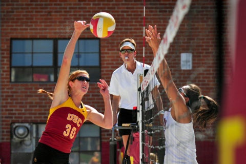 Kelly Claes on the beach volleyball court