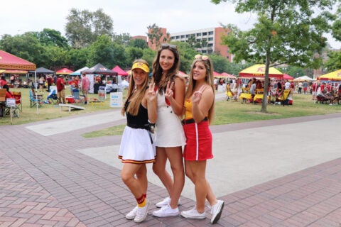 Meg Schwartz and her roommates: first football game