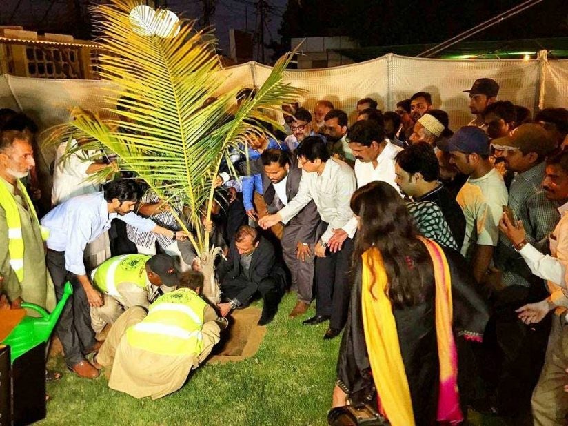 Pakistan ISEC members planting trees