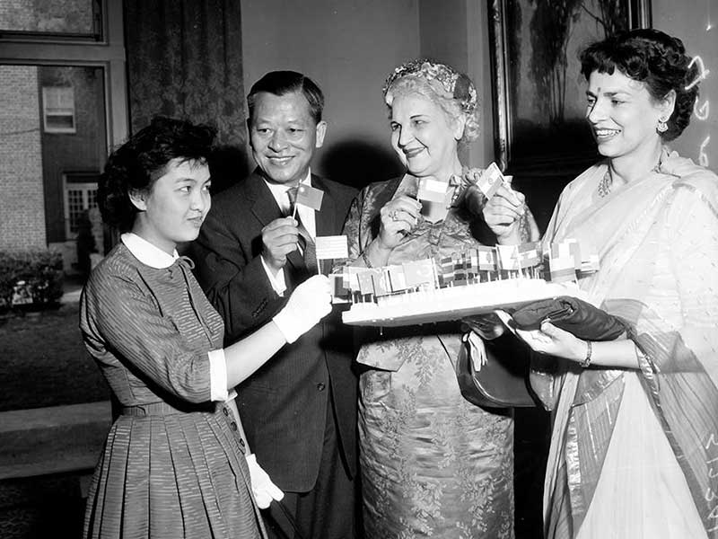 Professional_Womens_Club_Intl_tea_1958_RT_web