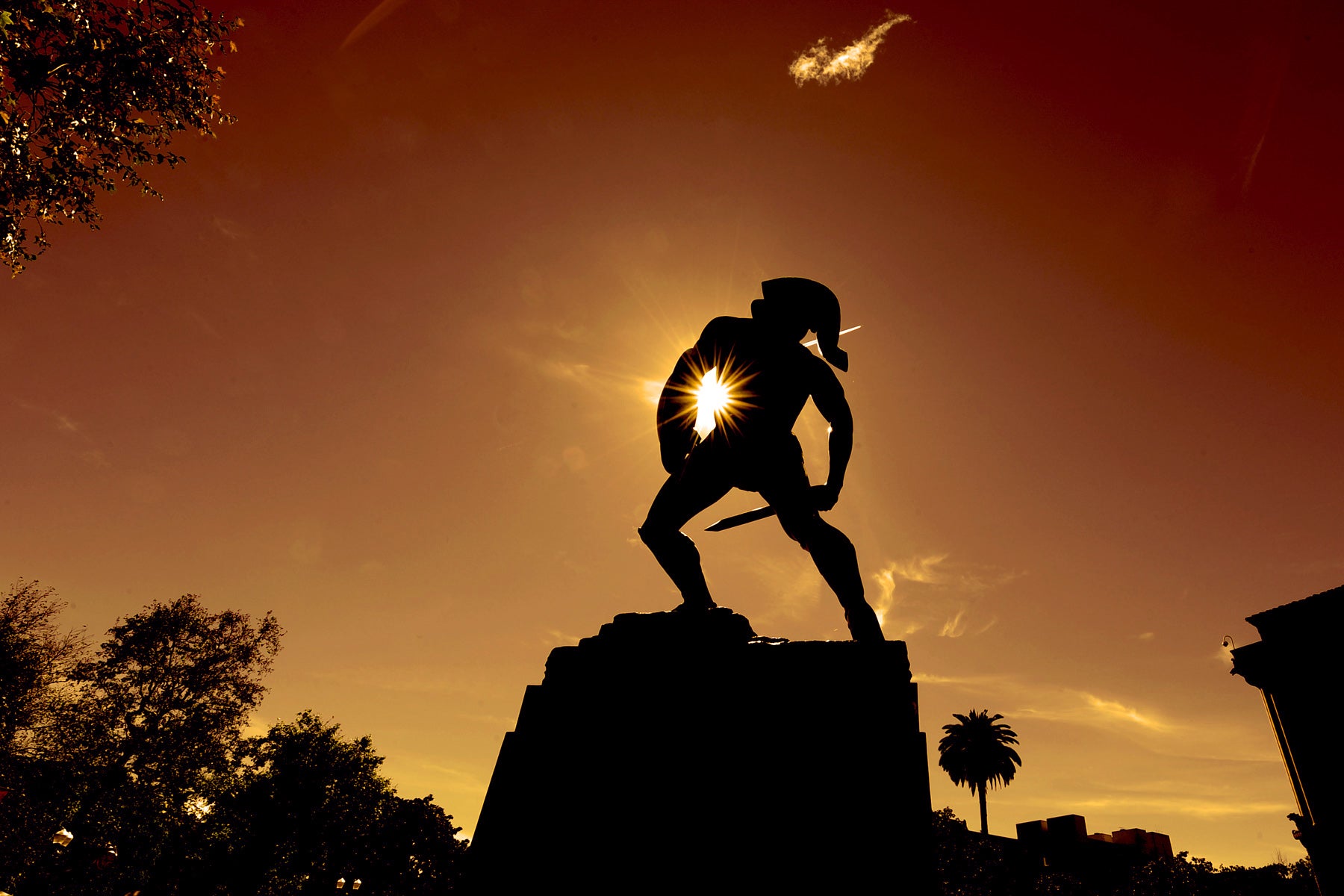 Tommy Trojan at sunset