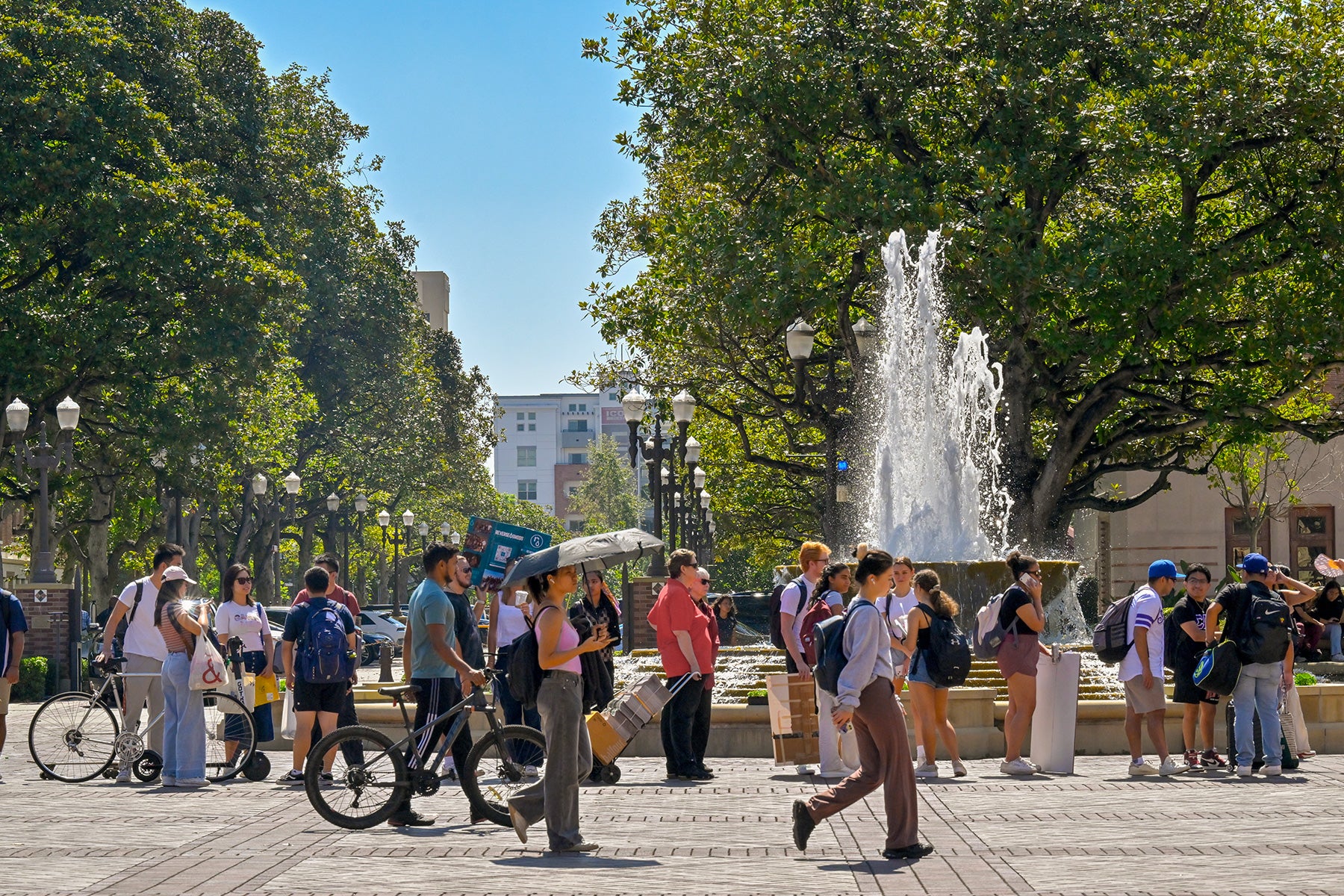USC campus photos: fountain surrounded by people