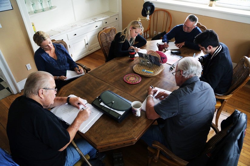 Volunteer instructors from USC Dornsife’s Writing Program meet with men at The Francisco Homes weekly over the course of six-week sessions. (Photo/Mike Glier)