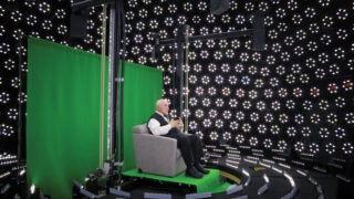 Holocaust survivor being scanned for a future 3D recording
