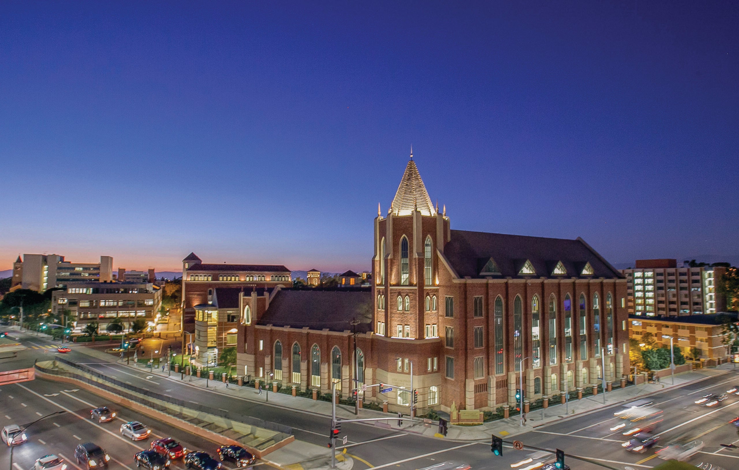Future business leaders find a home at fertitta hall