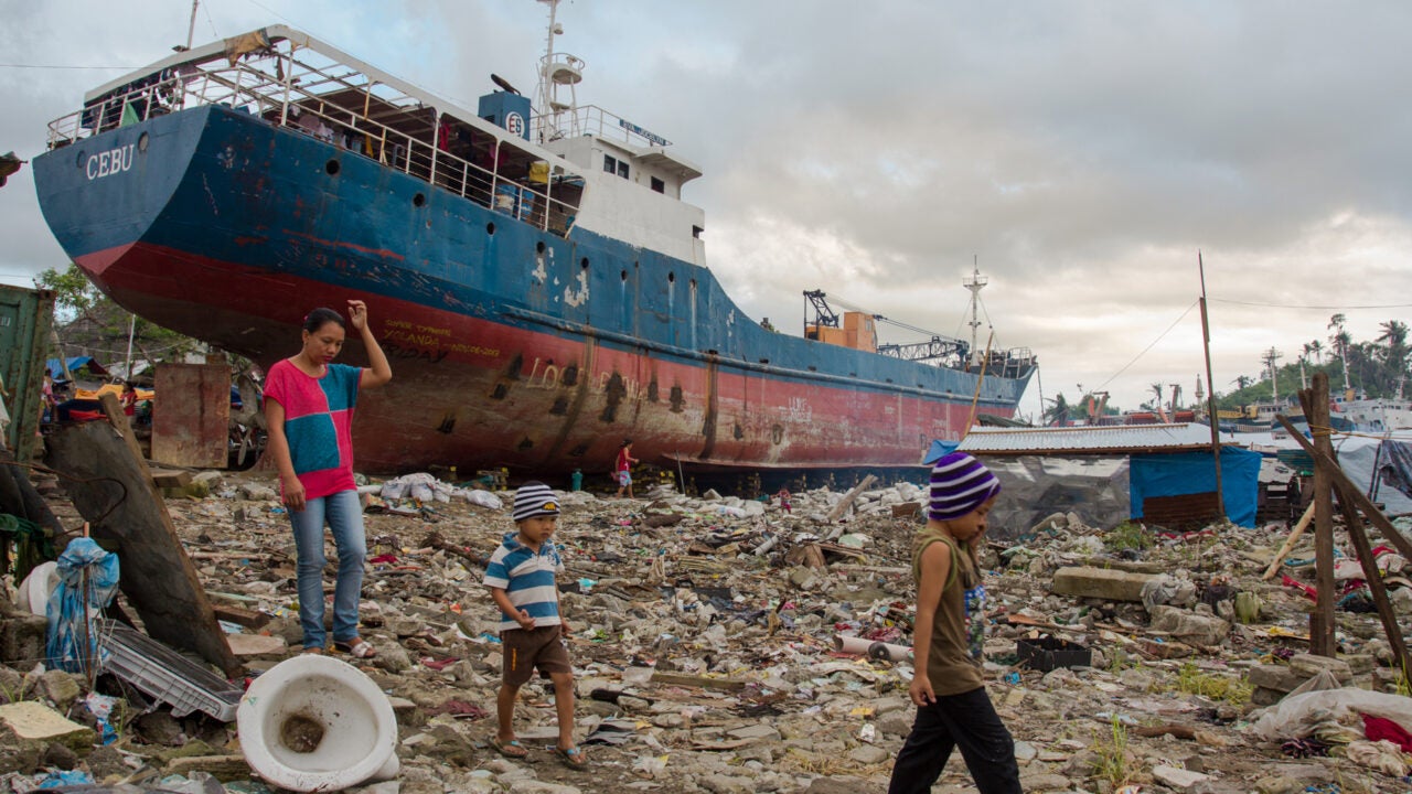 Recent Issues Understanding climate change as a social issue: How research can help ...