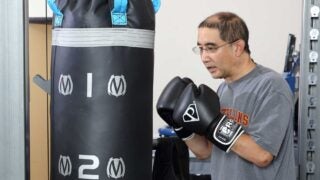 Robert Yoshida boxing