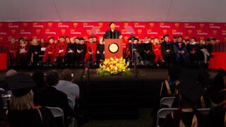 Maverick Carter addresses the USC Annenberg School for Communication and Journalism graduating class. (Photo/Amy Tierney)