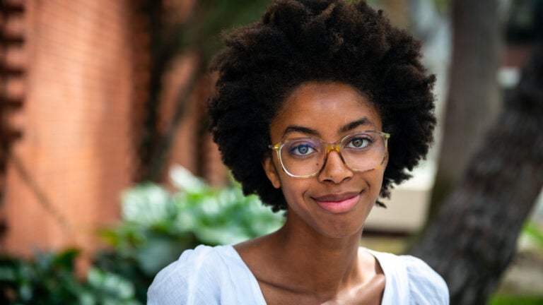 A childhood passion for nature led USC student Jasmine Sears to pursue a degree in environmental studies.