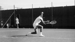 Rafael Osuna on the tennis court