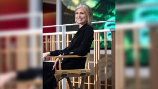 Willow Bay speaking to students at Wallis Annenberg Hall in 2020