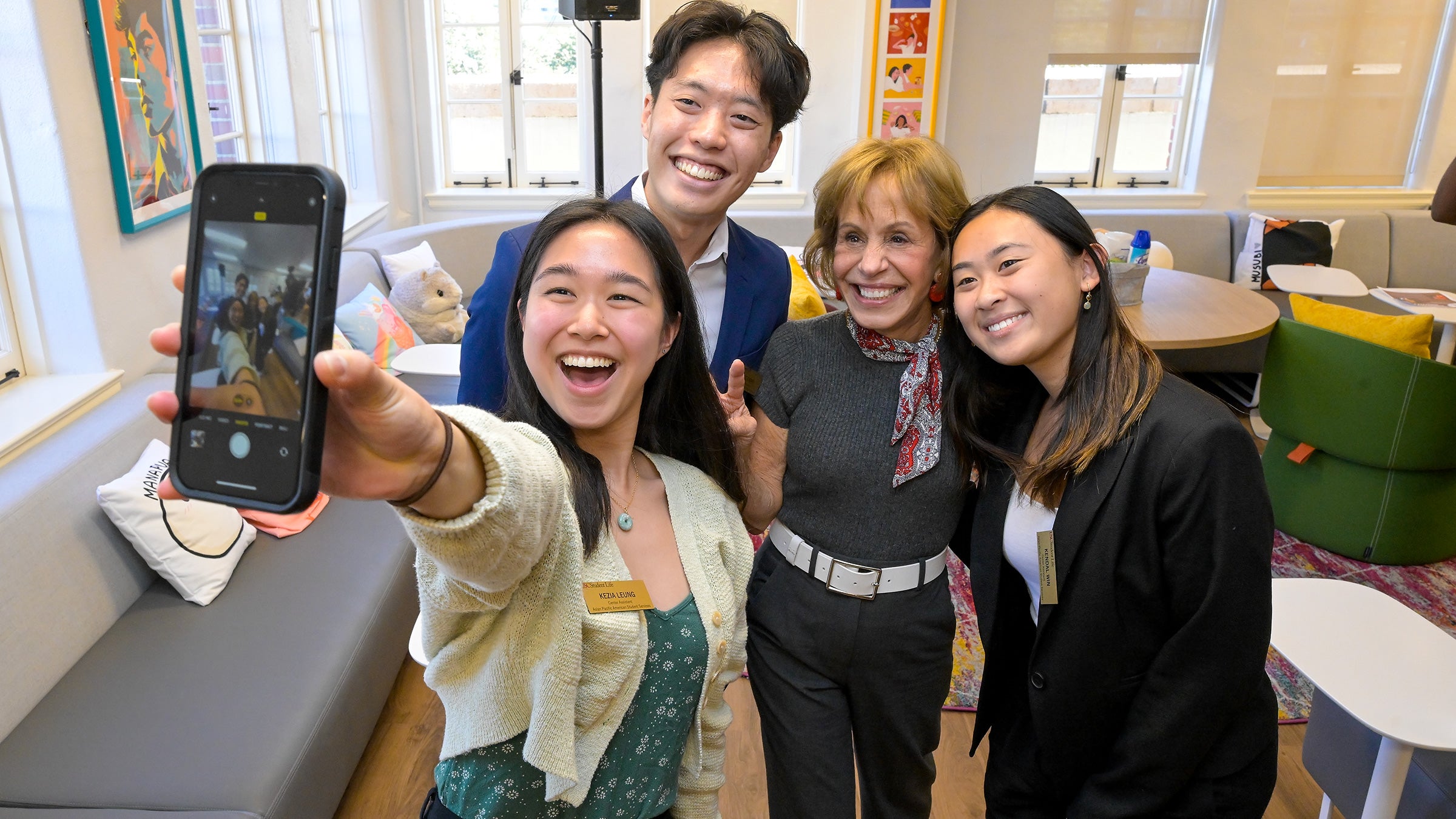 USC Student Equity and Inclusion Programs: Selfies with President Folt