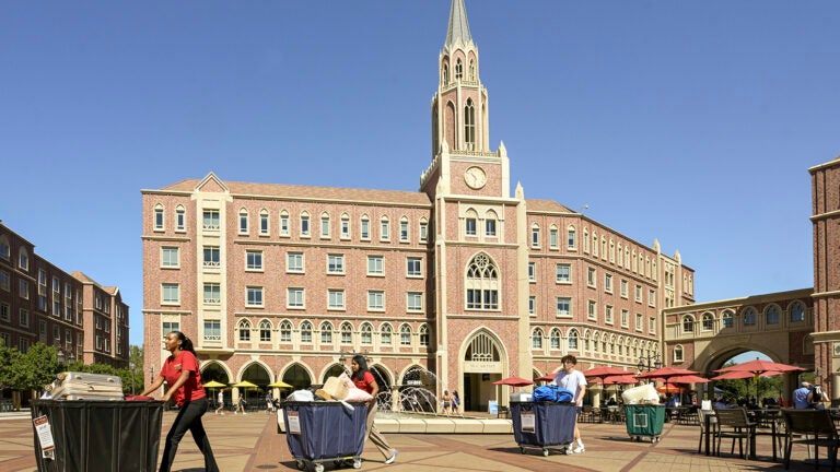 USC move-ins: USC Village
