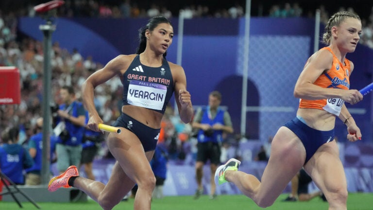 Women racing