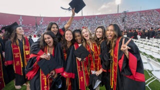 USC 2025 commencement: students celebrate