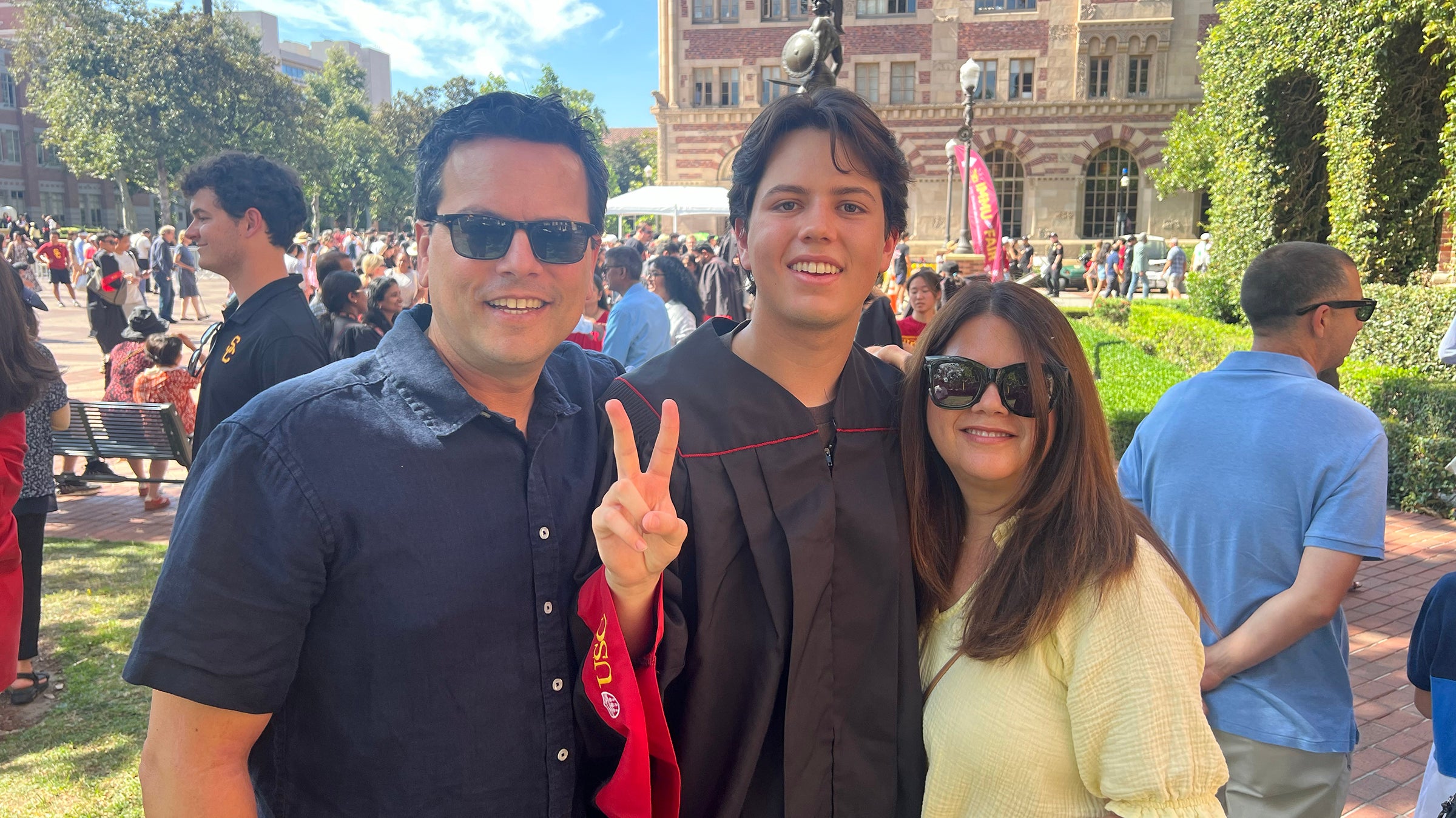 USC new student convocation: Elijah Furar with his parents, Ian and Lisa Furar