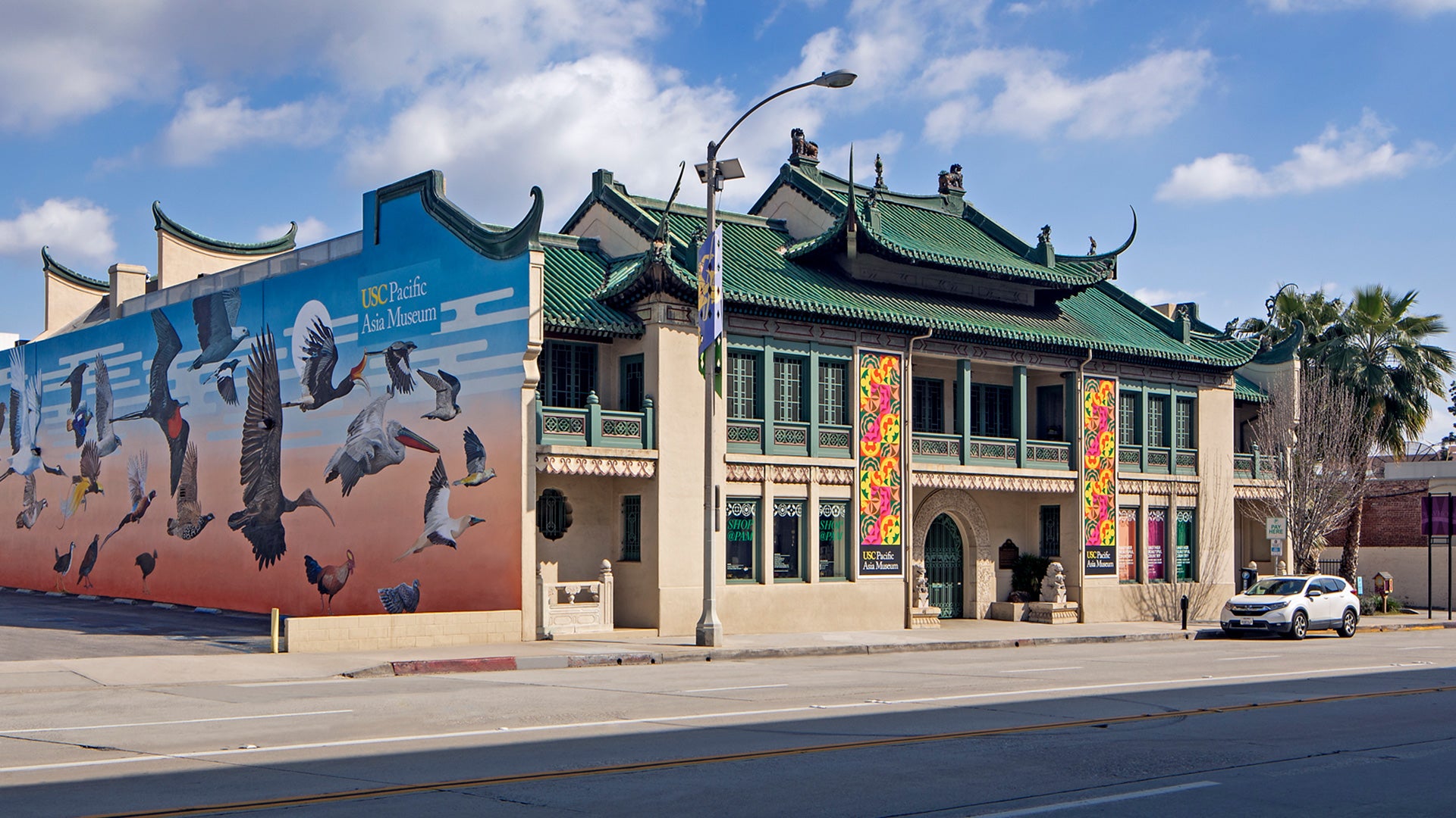 USC Pacific Asia Museum receives largest-ever gift from East West Bank